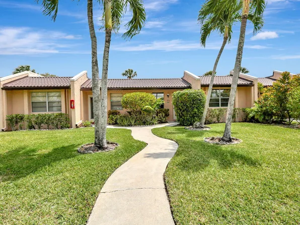178 Lake Meryl Drive, West Palm Beach, FL 33411