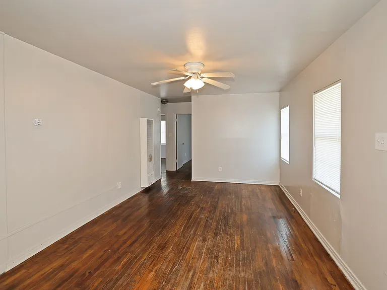 1414 S Nance St — Photo 14