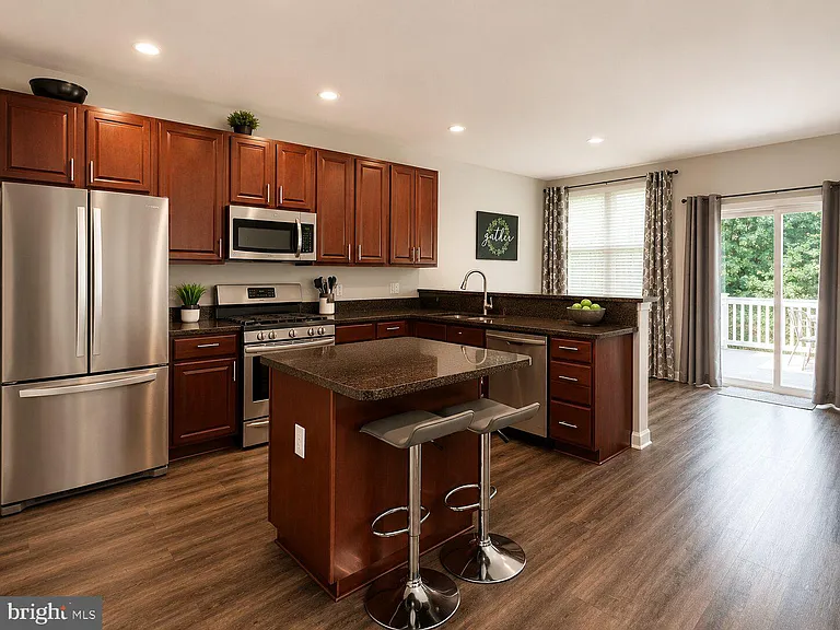 45610 Catalina Ln — Photo 9