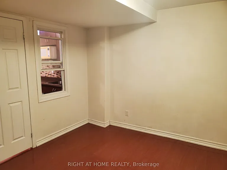 38 Cliff Gunn Rd #BASEMENT — Photo 8