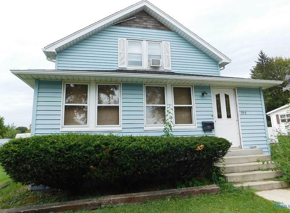 1st image of 904 Delaware Ave