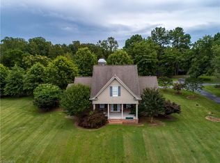 7857 Alcorn Rd, Oak Ridge, NC 27310