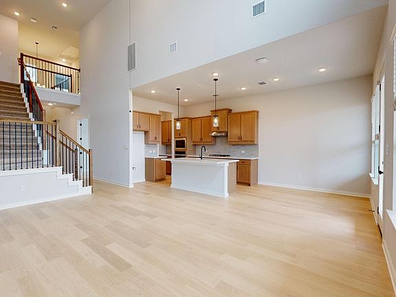 4th image of 201 Bishop Wood Rd