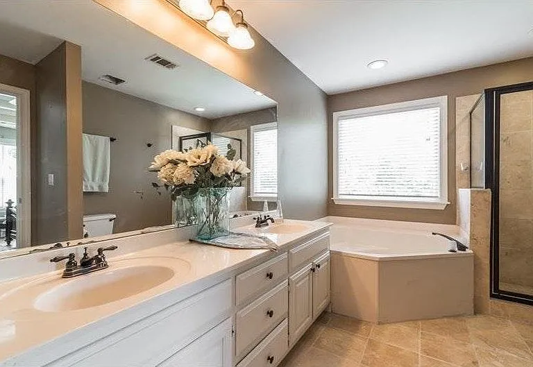 515 Birch Forest Ln — Photo 14