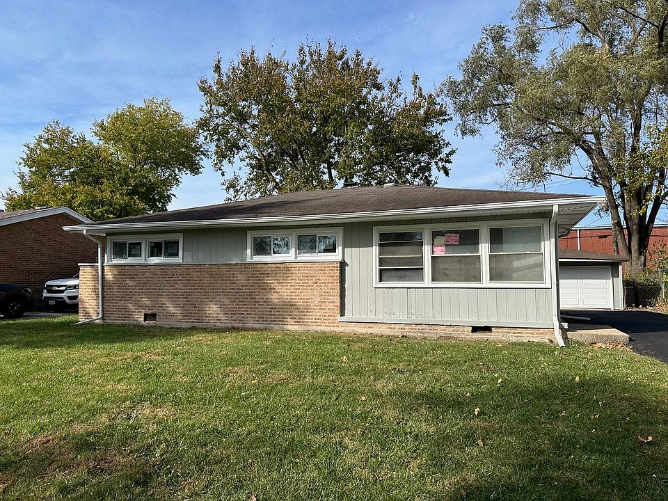 1st image of 2962 Sherwood Ave