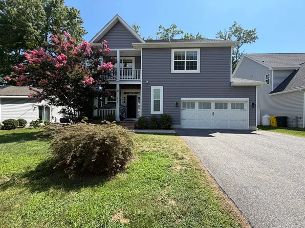 5982 4th St, Deale, MD 20751