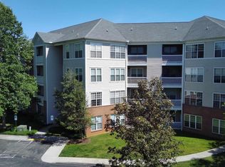 270 Riverbend Dr APT 1F, Charlottesville, VA 22911