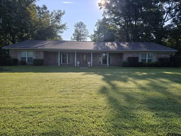 451 County Road 2750, Hughes Springs, TX 75656