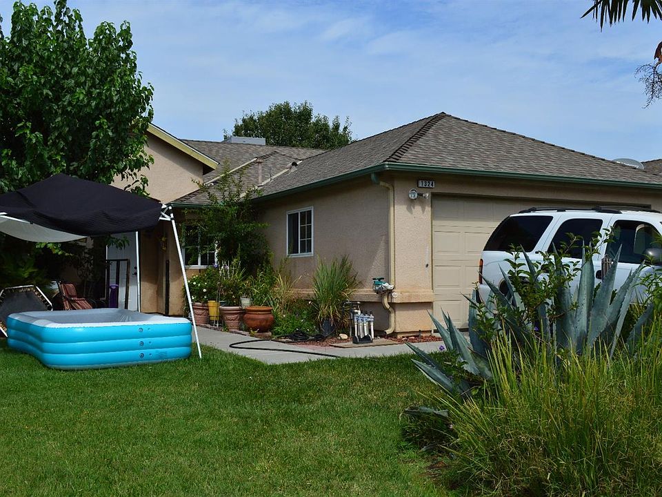 1st image of 1324 Armstrong Dr