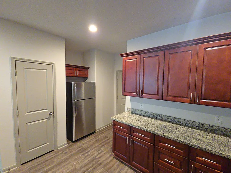 626 Magnolia Bnd — Photo 6
