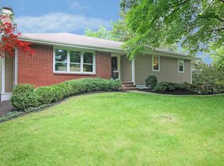 55 Kingwood Dr, Poughkeepsie, NY 12601