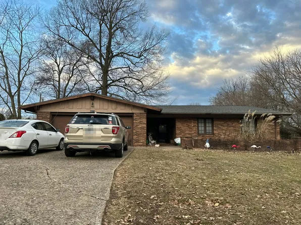 4577 Pine Dr, Newburgh, IN 47630