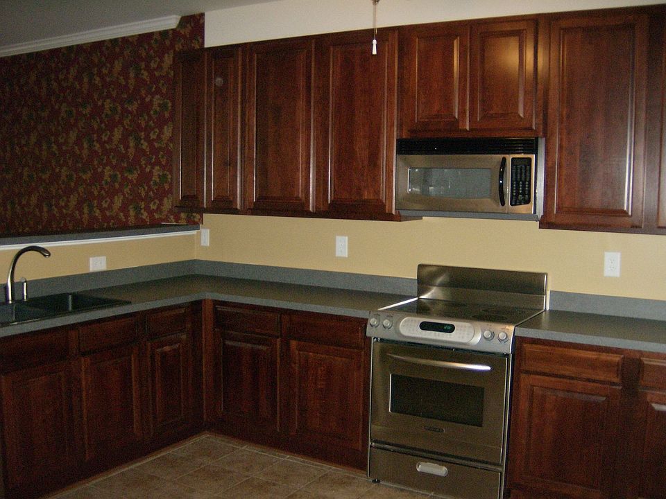 2nd image of 4583 Beacon Hill Dr