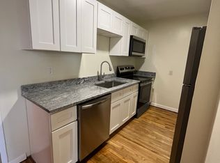 607 Charles St APT 5, Providence, RI 02904