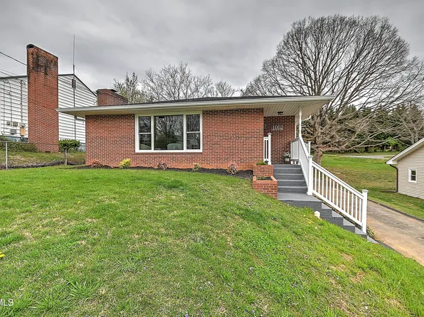 1002 Lincoln Ave, Johnson City, TN 37604