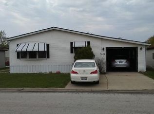 678 Woodbine Ter, Matteson, IL 60443