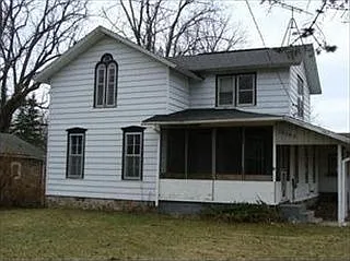 13040 Banfield Rd photo 1