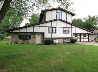 903 Junie Ct, Joliet, IL 60435