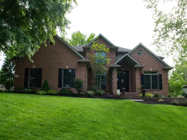 6655 River Ridge Dr, Newburgh, IN 47630