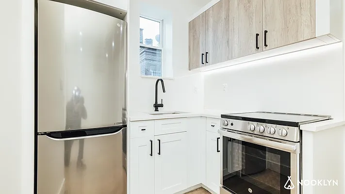 Rented by Nooklyn NYC LLC | media 36