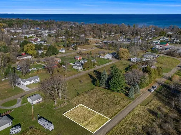0 Orchid Rd, Lexington, MI 48450
