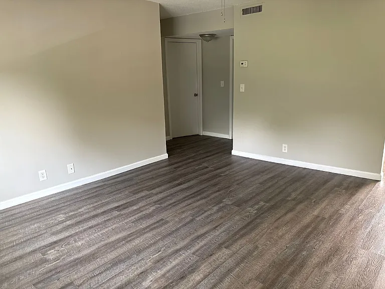 108 Woodcreek Dr #A-8 — Photo 21