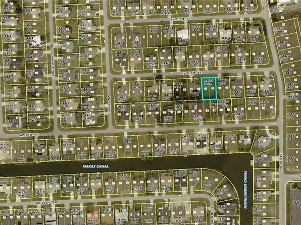 840 SW 17th Ter, Cape Coral, FL 33991