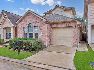18923 Crescent Fountain Rd, Spring, TX 77388
