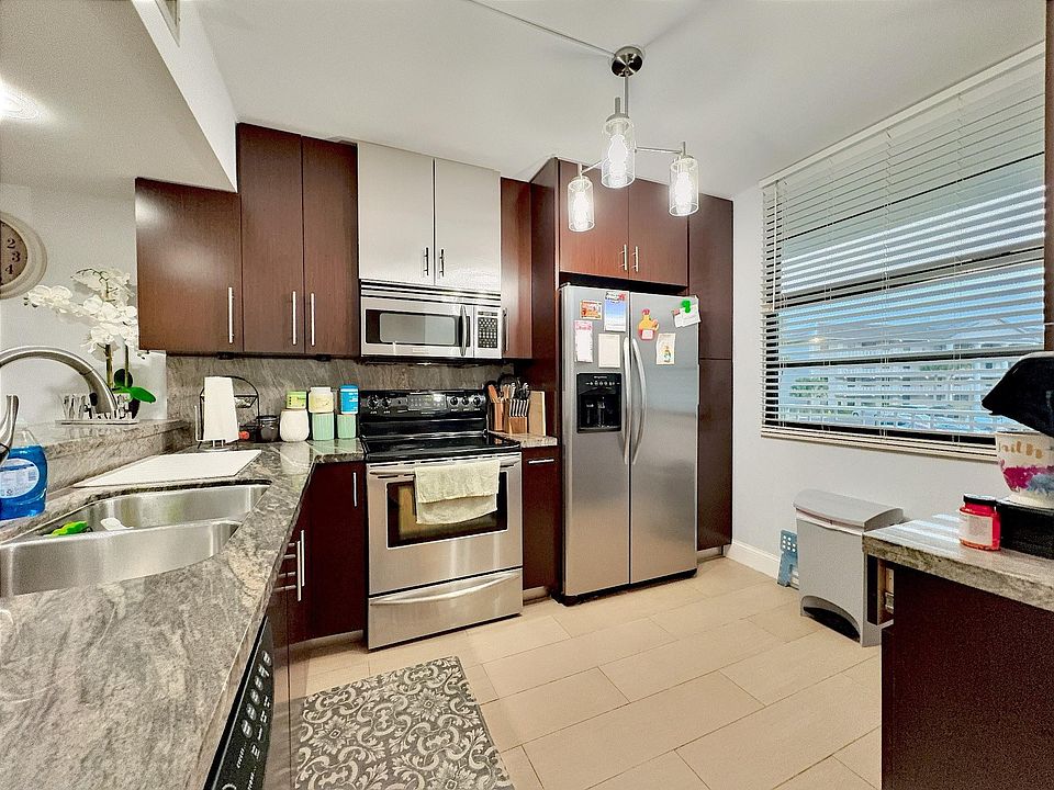 1st image of 1508 Whitehall Drive #205