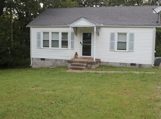 143 Murray Ln, La Vergne, TN 37086