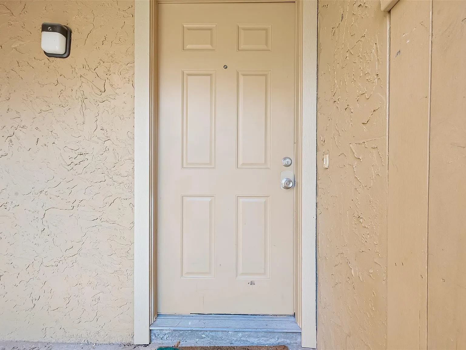 2 bed, 1.5 bath, 1148 sqft, $1,500 — Photo 3