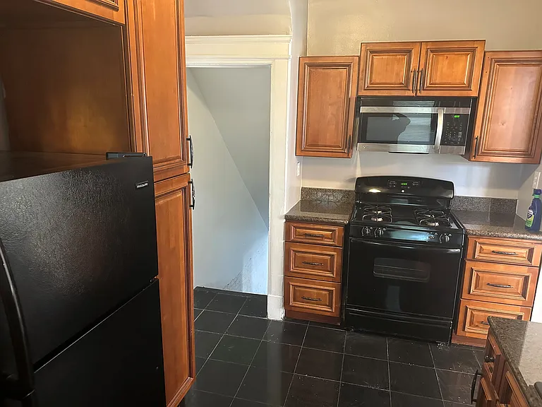 11825 Detroit Ave #16 — Photo 8