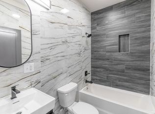 58 Smith St #5, Poughkeepsie, NY 12601