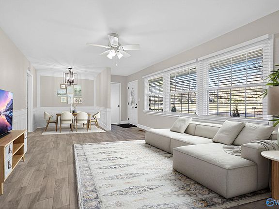 5th image of 2019 Lance Rd NW