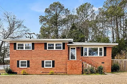 803 Lichfield Rd Photo 1