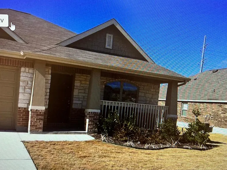 728 Olaf Dr — Photo 6