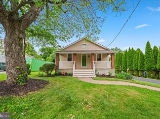 102 Nelson Rd, Pikesville, MD 21208