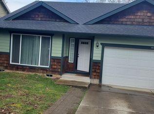 9027 NE Emerson St, Portland, OR 97220