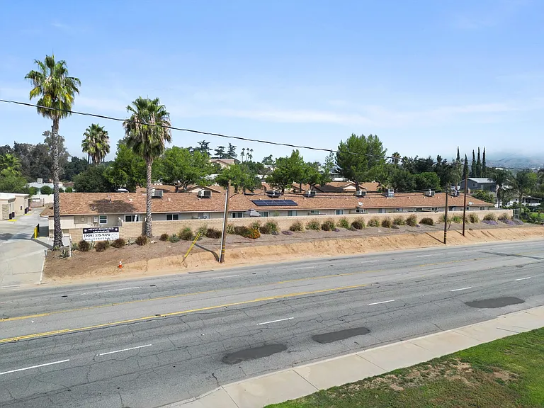 Starlight Ridge Apartments- Yucaipa, CA — Photo 22