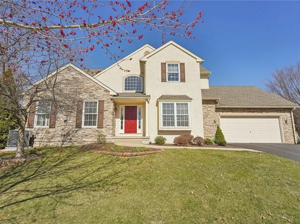 2460 Thistle Rd, Macungie, PA 18062