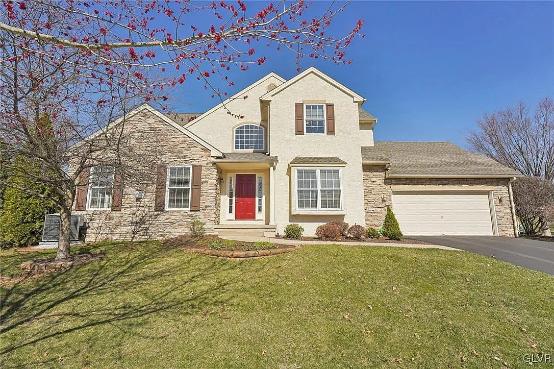 2460 Thistle Rd photo 1