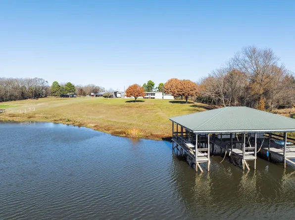 526 County Road 1987, Yantis, TX 75497