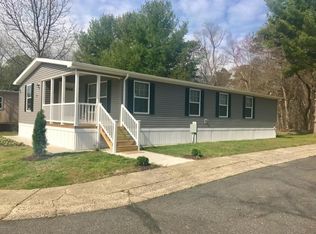 21 Kennedy St, Howell, NJ 07731