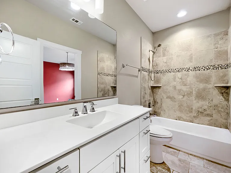 1806 Tucker St — Photo 26