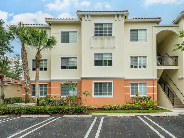 9833 Baywinds Drive #7102, West Palm Beach, FL 33411