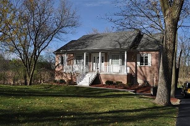 1st image of 26970 N Greenview Dr