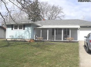 1850 Sequoya Dr, Poland, OH