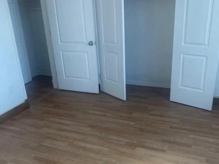 1st bedroom