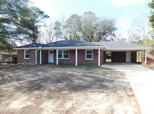 204 3rd St NW, Springhill, LA 71075