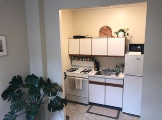25 Phillips St APT 1, Boston, MA 02114